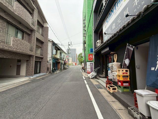 近くに施設あり