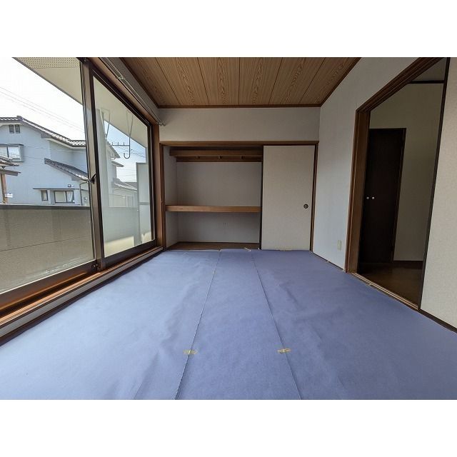 ベッドルーム