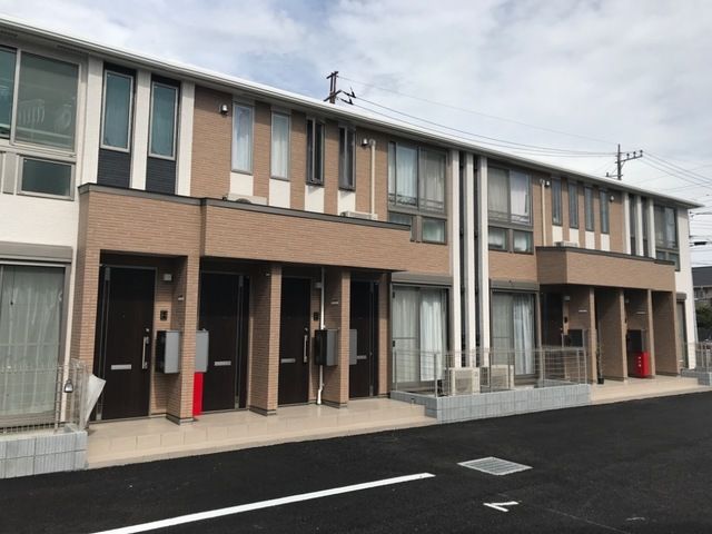 アン ロジュモンの外観画像