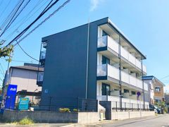 レオパレスカルナックの外観画像