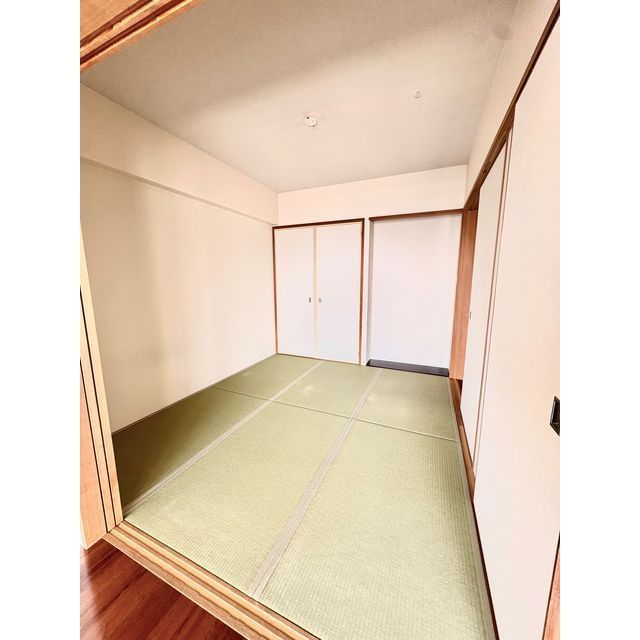 ベッドルーム