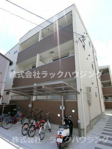 クリエオーレ三ツ島Ⅰの外観画像