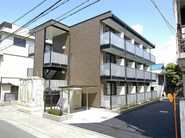 レオパレス東鷹の外観画像
