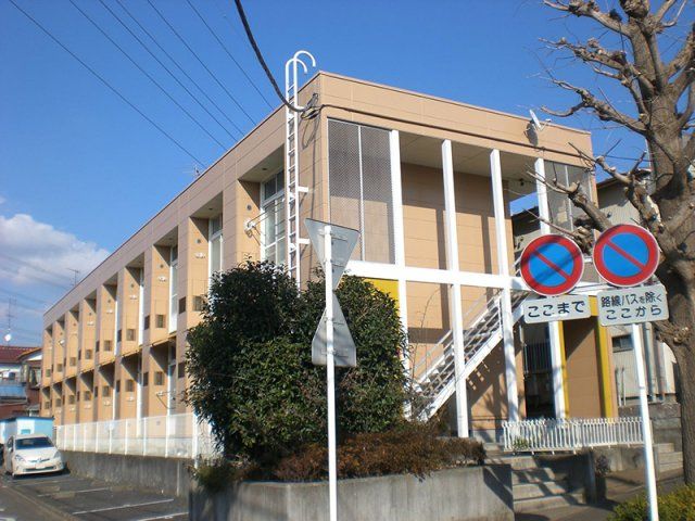 レオパレスファウィステリアの外観画像