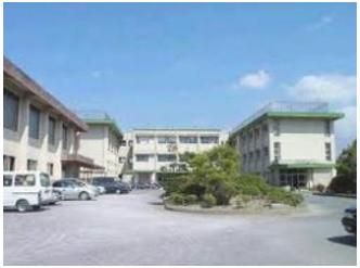 鞍手北中学校(1700m)