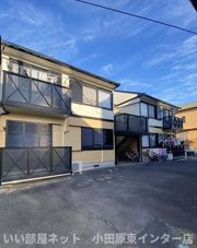 ファミール西原Bの外観画像