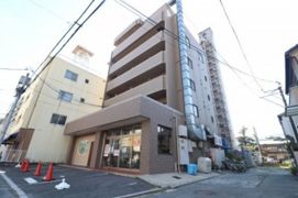 シャルマン三篠の外観画像