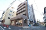 シャルマン三篠の外観