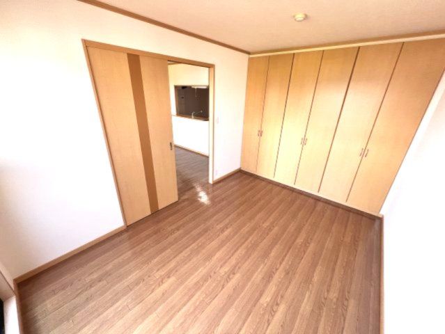 ベッドルーム