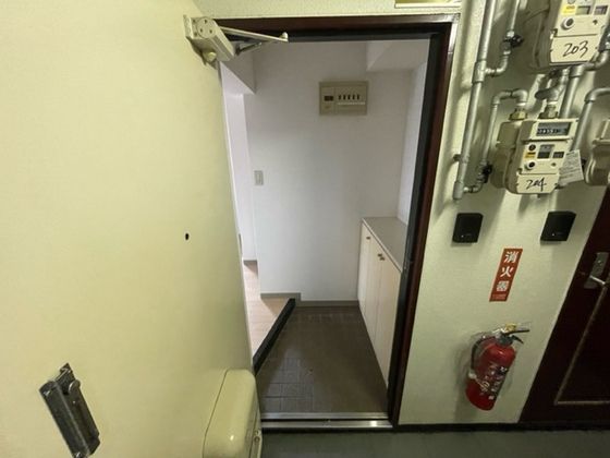 玄関