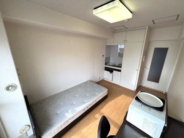 ベッドルーム