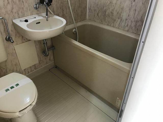 バスルーム