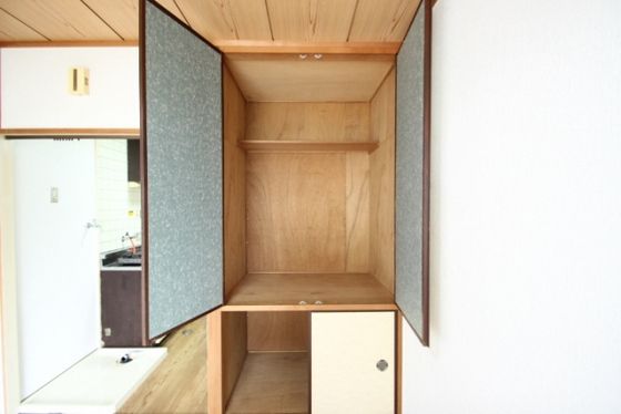 収納