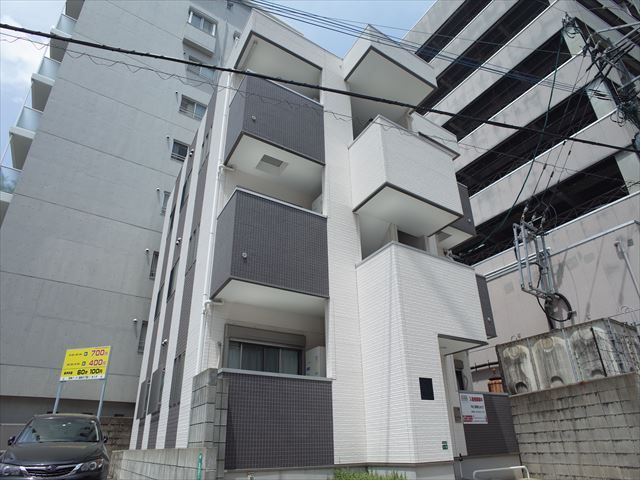 カトレア天神の外観画像