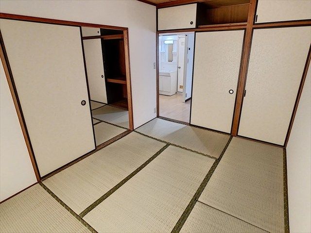 ベッドルーム