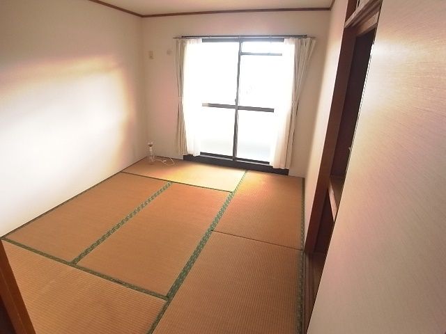 ベッドルーム