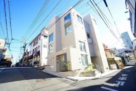 ASTILE市谷柳町の外観画像