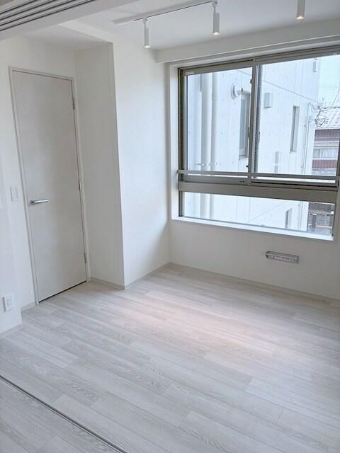 ベッドルーム