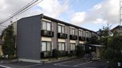 レオパレスフォ－レストⅡの外観