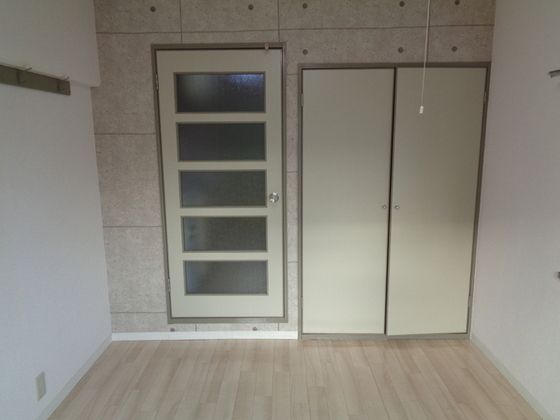 ベッドルーム