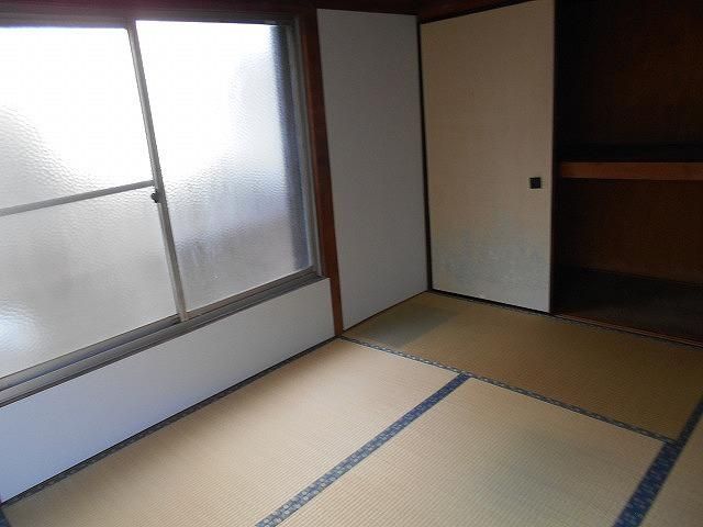 ベッドルーム