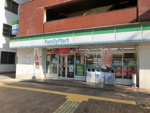 ファミリーマート／小倉片野三丁目店 (95m)