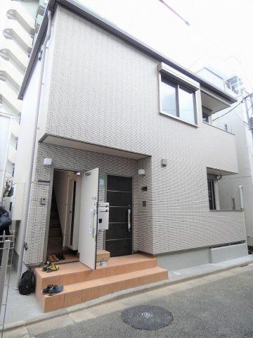 カーサ アルプスの外観画像