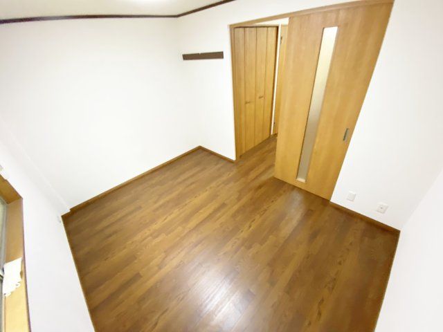 ベッドルーム