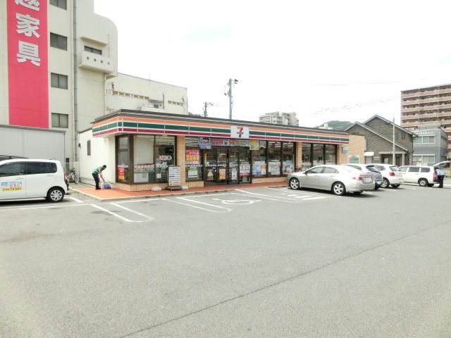 セブンイレブン(1200m)