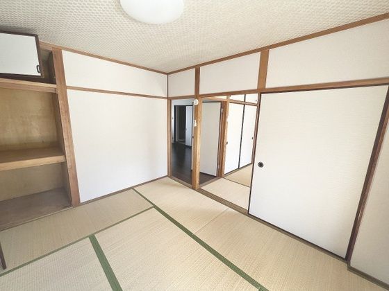 ベッドルーム