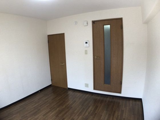 ベッドルーム
