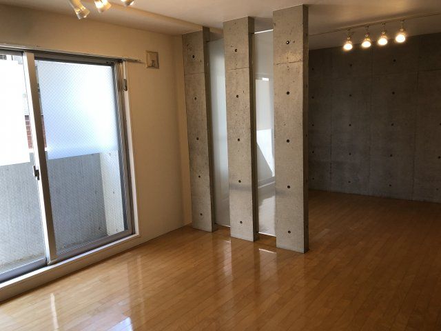 ベッドルーム