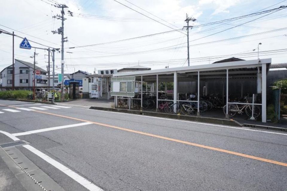 近くに施設あり