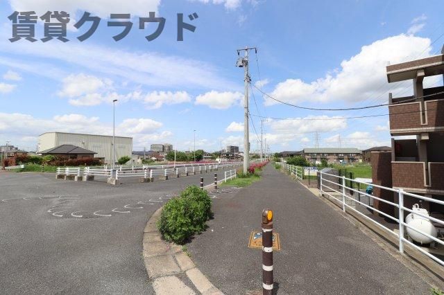 近くに施設あり