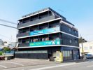 ピカデリーサーカス衣山の外観