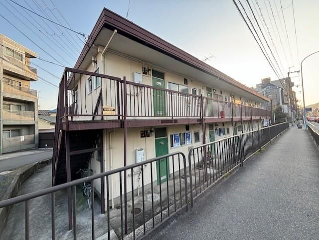 原田ハイツの外観画像