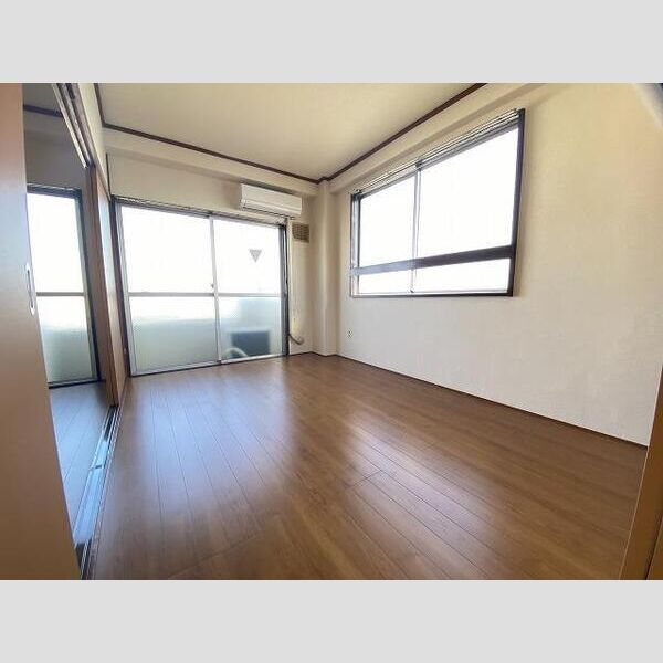 洋室