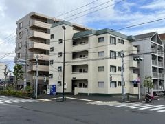 ラ・パイクスⅡの外観画像