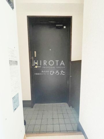 到津小学校(560m)