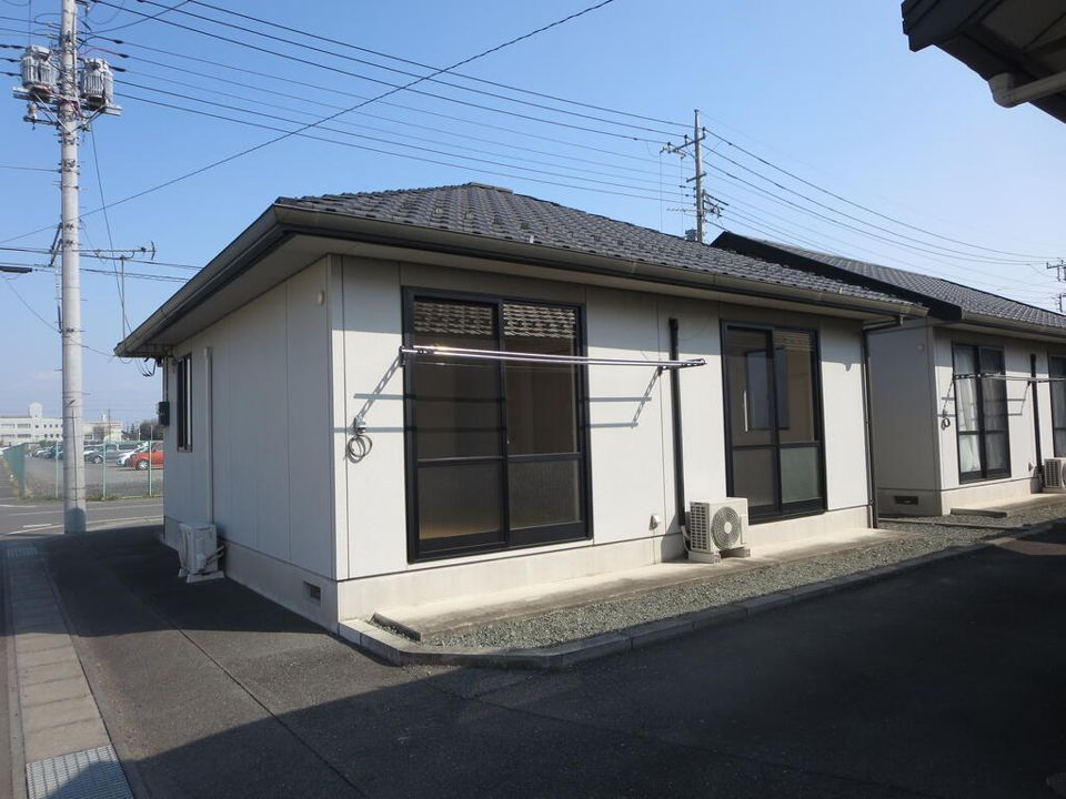 粕川町一戸建貸住宅H棟の外観画像