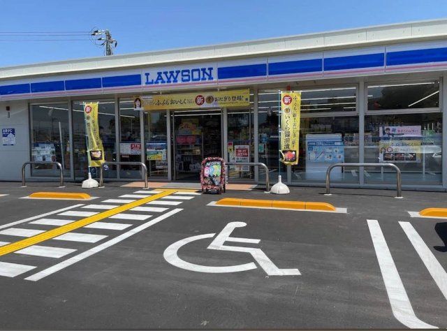 近くに施設あり