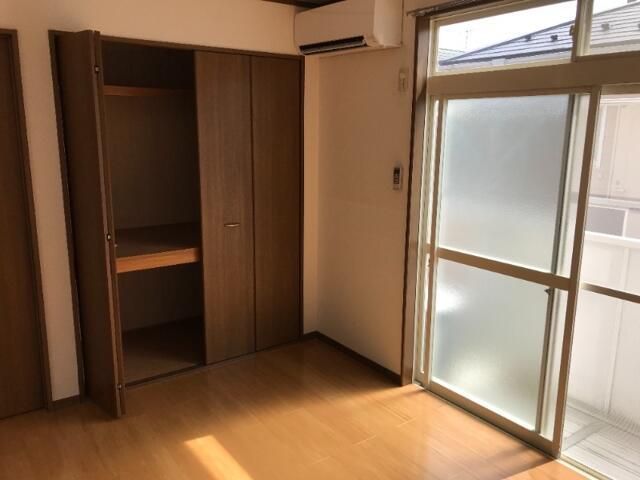 ベッドルーム