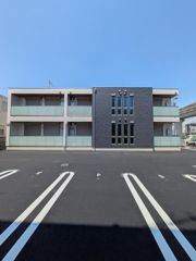 ブラットベルク助信の外観画像