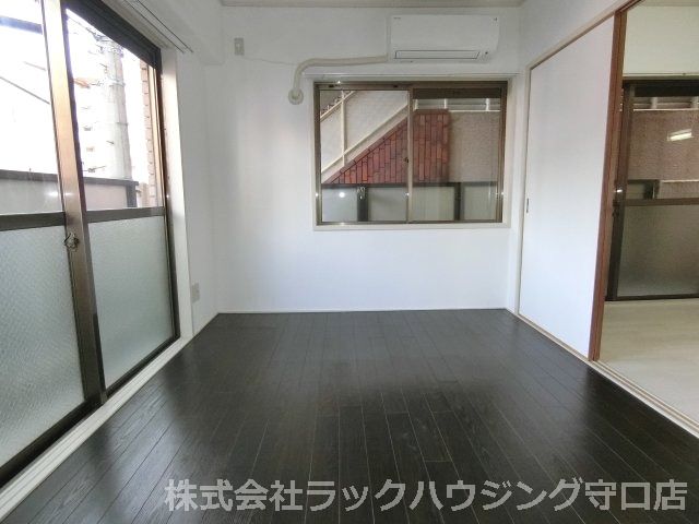 洋室