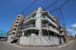 パレ緑地公園の外観