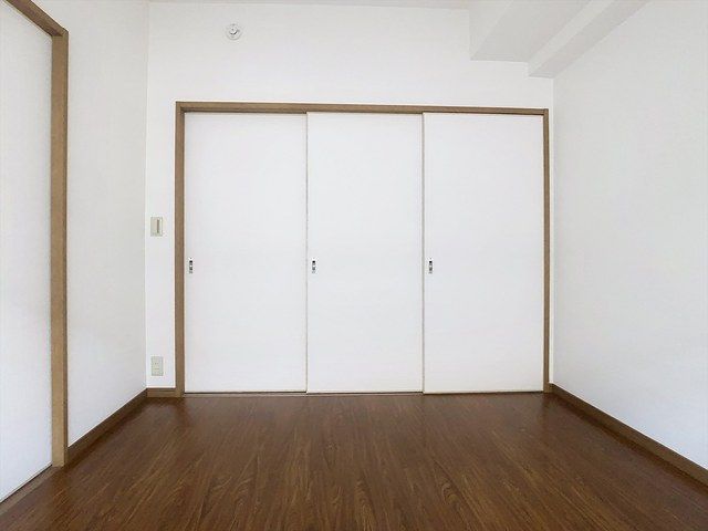 ベッドルーム