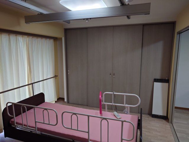 ベッドルーム