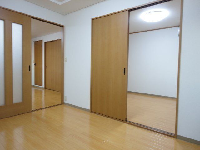 ベッドルーム