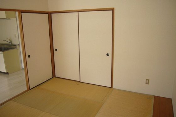 ベッドルーム