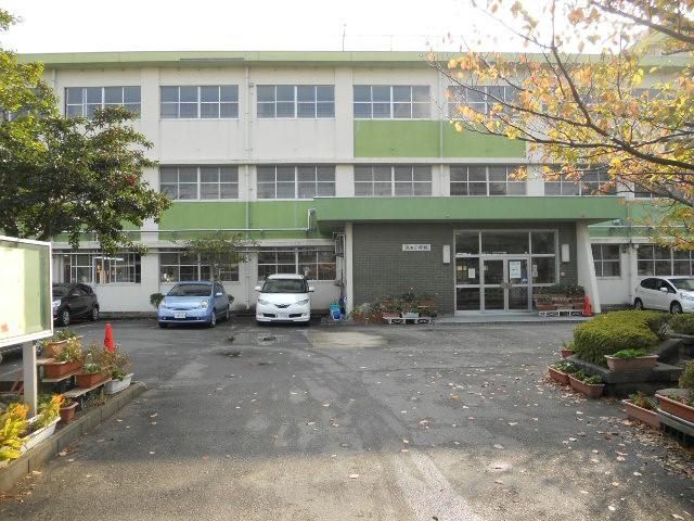 池田小学校(2000m)